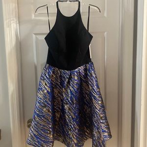 ASHLEYLAUREN Formal Dress. NWT